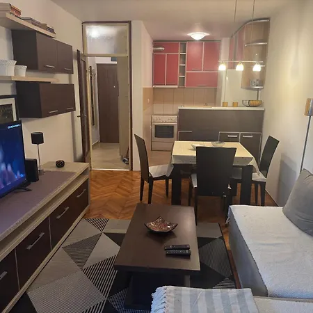 Apartament Modern Free Parking Near Center
