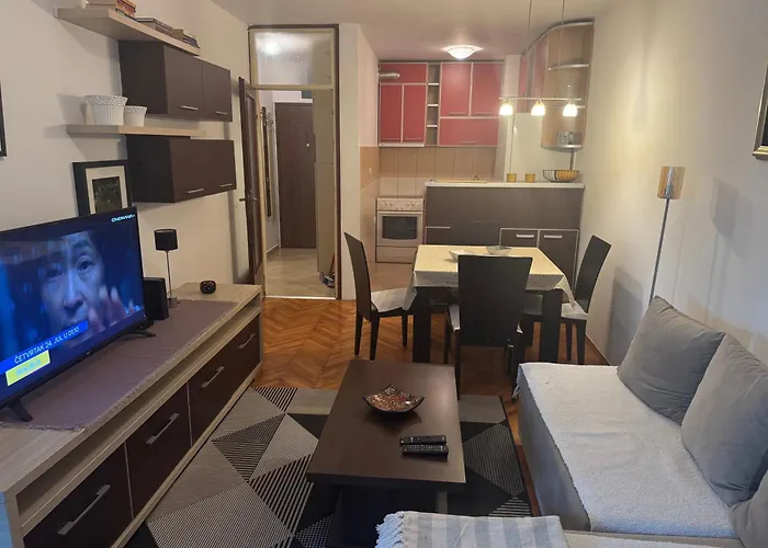 Apartament Modern Free Parking Near Center
